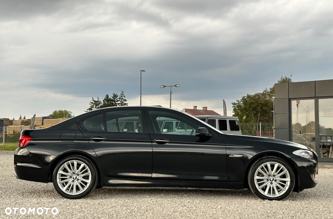 BMW Seria 5 550i - 3