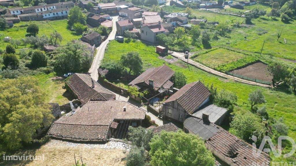 Casa tradicional T2 em Cumeeira de 156,00 m2 - Grande imagem: 5/20