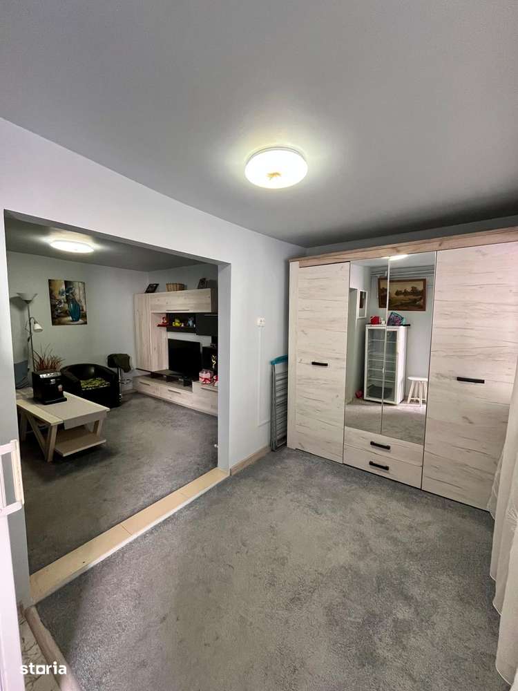 Casă cu  Parter + Etaj 1 și Spațiu Comercial –Tomis Mall 414000 euro - Imagine principală: 5/20