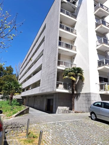 Garagem Fechada - Guimarães Centro-1