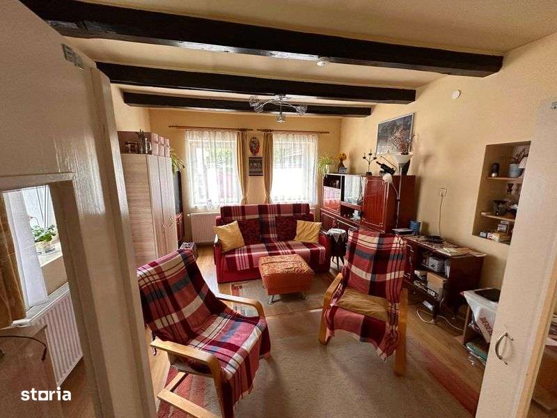 Vand casa indep. cu teren de circa 2447 m², in com. Vulcan jud. Brasov - Imagine principală: 5/8