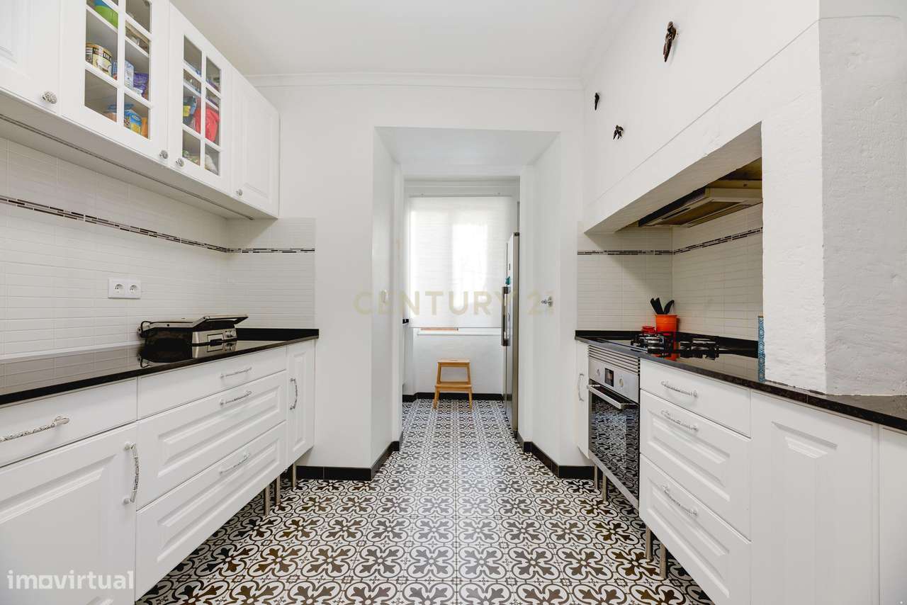 Excelente apartamento T3, com 158m2-25