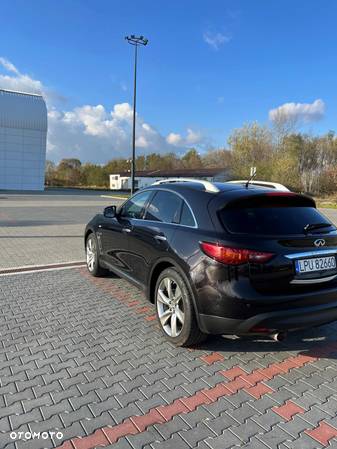 Infiniti QX70 3.0d S - 4