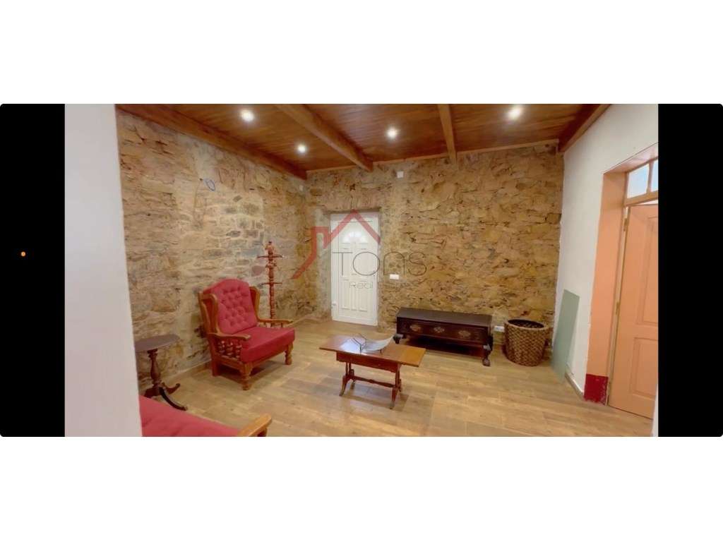 Moradia T3 São Bartolomeu Messines com 2000 m2 de área circundante - Grande imagem: 5/9