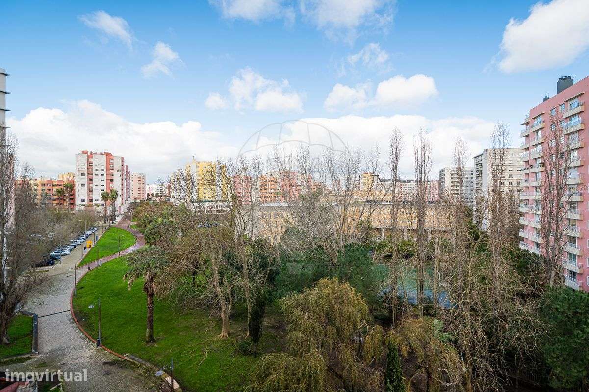 Apartamento T5 para venda - Grande imagem: 3/49