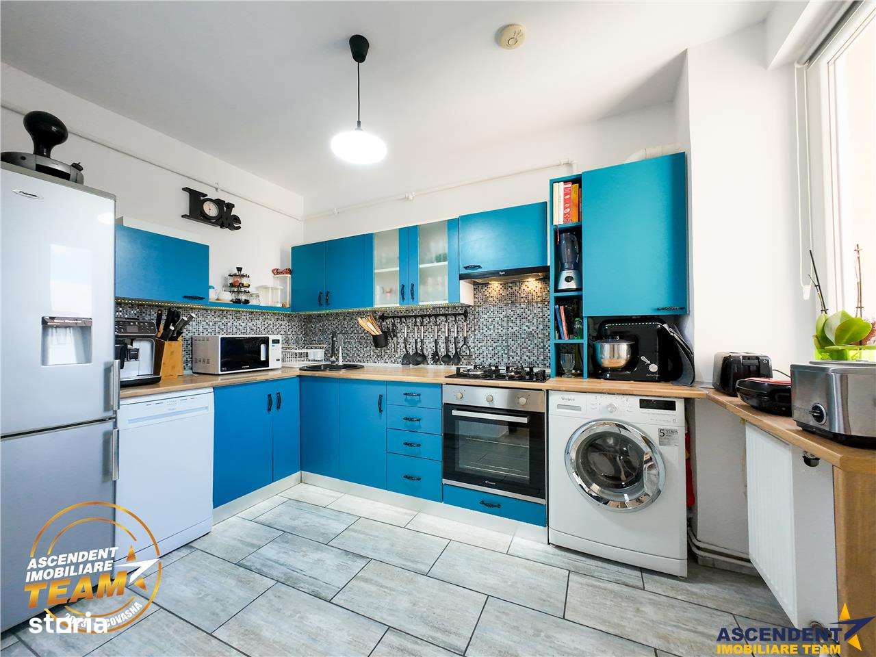 3D! Decomandat, luminos, primitor, 2 balcoane, Simeria, Sfantu Gheorgh - Imagine principală: 2/20