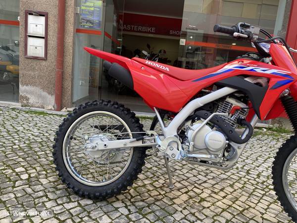 Honda CRF 125 F - 8