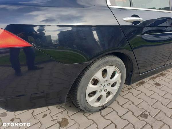 Honda Accord 2.0 Comfort - 2