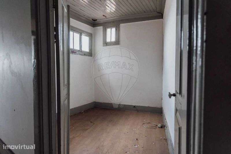 T4 Rua Direita 293, Viseu - Negócio Imperdível - Grande imagem: 5/12