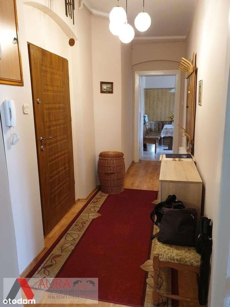 Mieszkanie w kamienicy w świetnej lokalizacji.-15