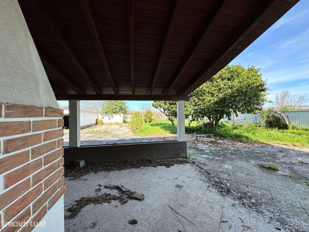 Imóvel de banco : escritura ao abrigo do simplex-11