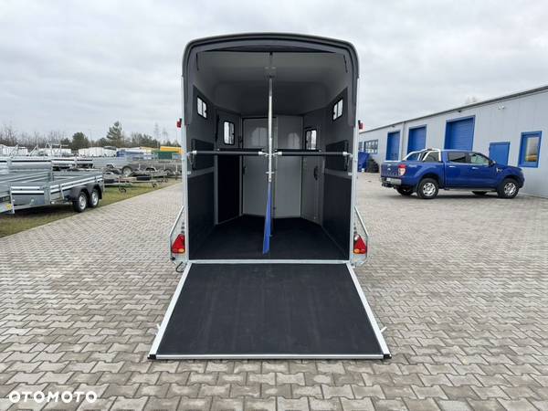 Cheval Liberte Touring Country XL przyczepa na dwa konie | duża siodlarnia | drzwi boczne | rampa przednia | 387×179 cm | ALUMINIOWA | Debon | dostawa | mocna i solidna | - 23