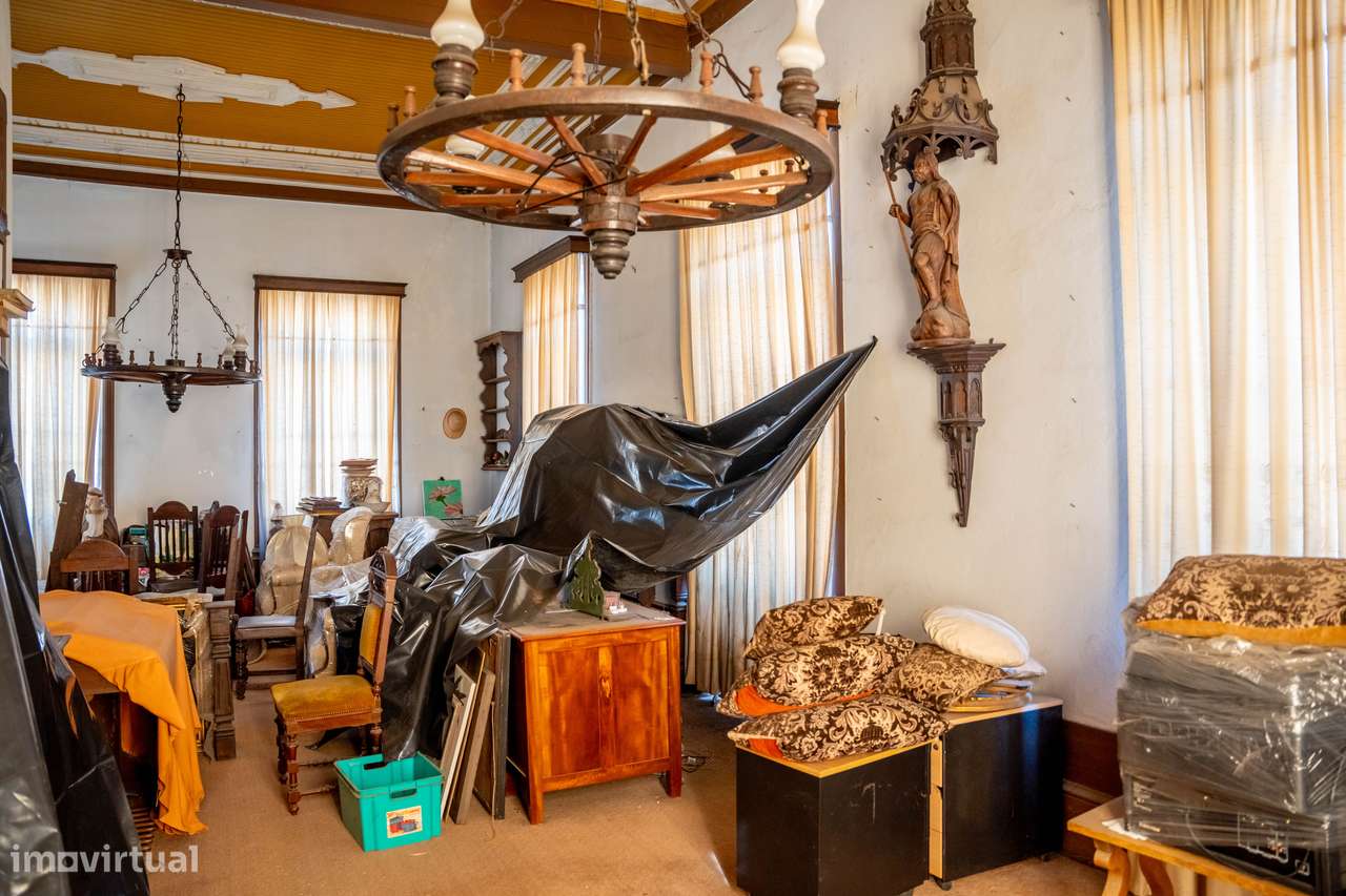 Imóvel com carácter e muito potencial de valorização.-4