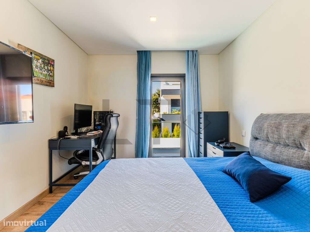 Fantástica Moradia T4 Moderna com Vista Mar, Jardim e Estacionament...-44