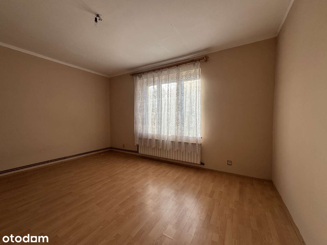 Przestronne 3-pokojowe mieszkanie w Sosnowcu - Pełny obrazek: 4/12