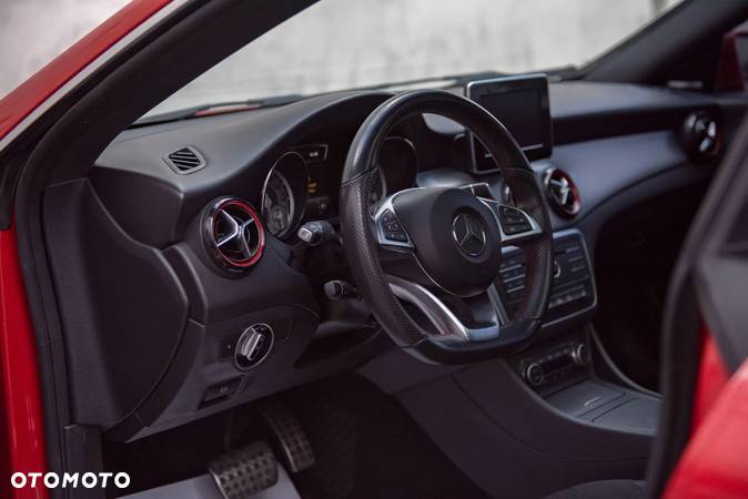 Mercedes-Benz CLA 250 4-Matic Sport - 15