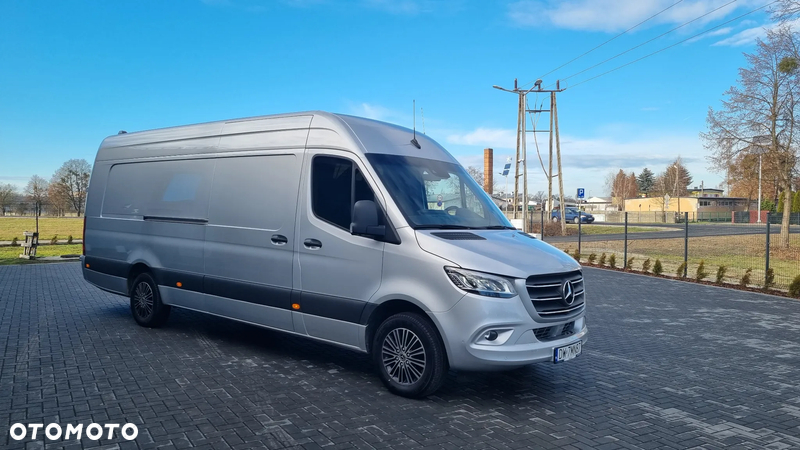 Mercedes-Benz sprinter 319 - 4