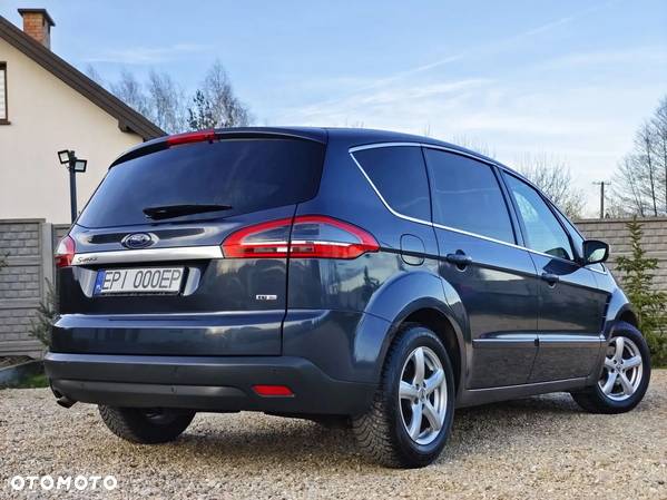 Ford S-Max 2.0 TDCi DPF Titanium - 33