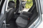 Volkswagen Passat Variant 1.6 TDI BlueMotion - 26