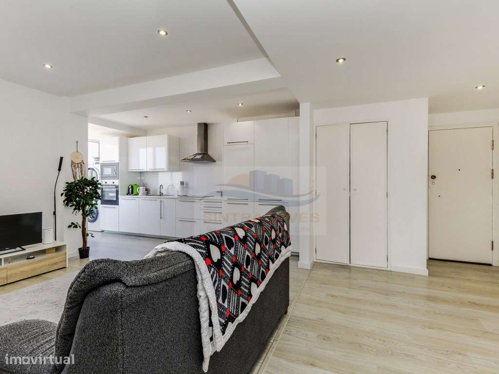 Excelente apartamento T2 remodelado recentemente e com vista soberb... - Grande imagem: 4/25