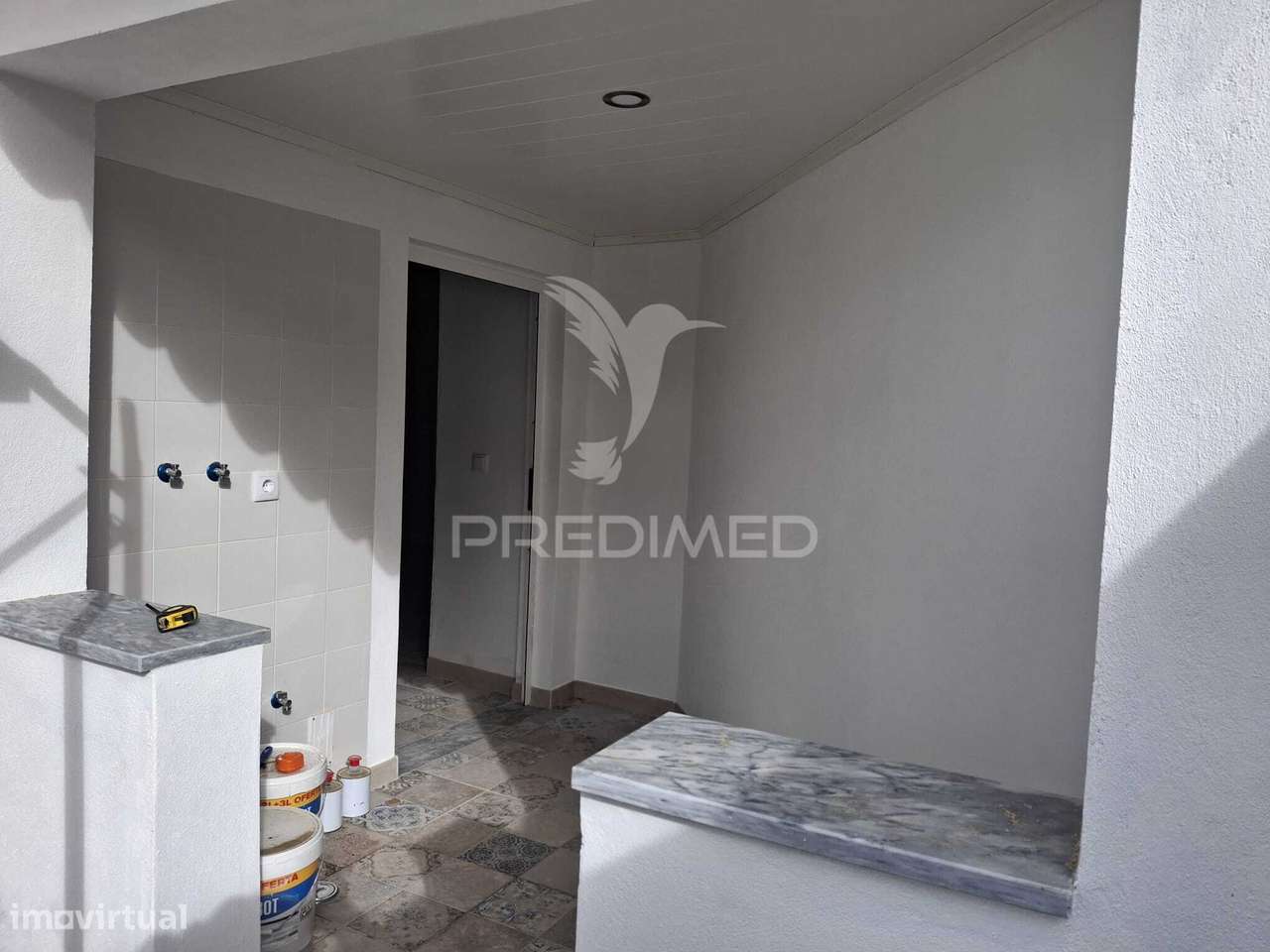 Moradia T2 remodelada em Santana da Carnota (Alenquer) - Grande imagem: 3/11