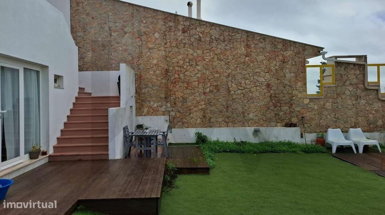 Amplo estúdio com um terraço e vista mar . - Grande imagem: 5/10