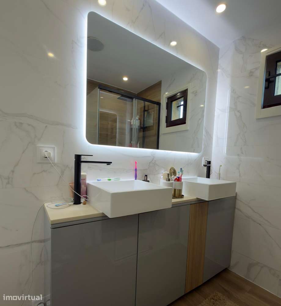 Apartamento T3 Duplex ao Monte dos Burgos-27