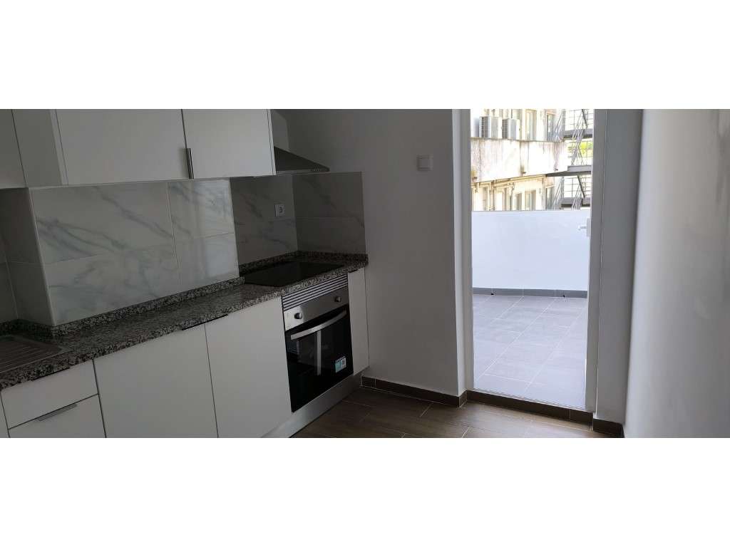Apartamento T1+1, em Marvila - Grande imagem: 3/20