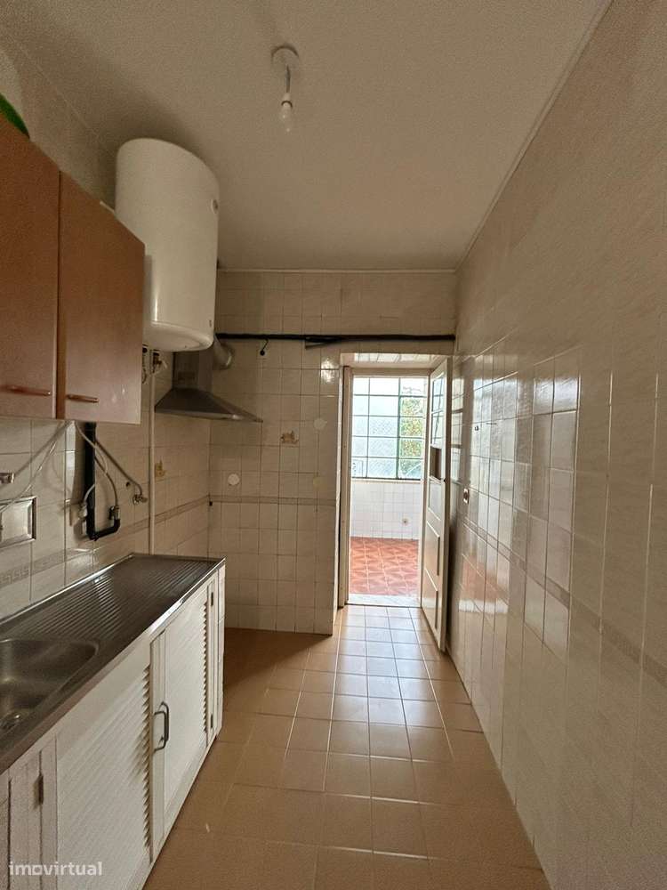 Apartamento T3 em Queluz-4