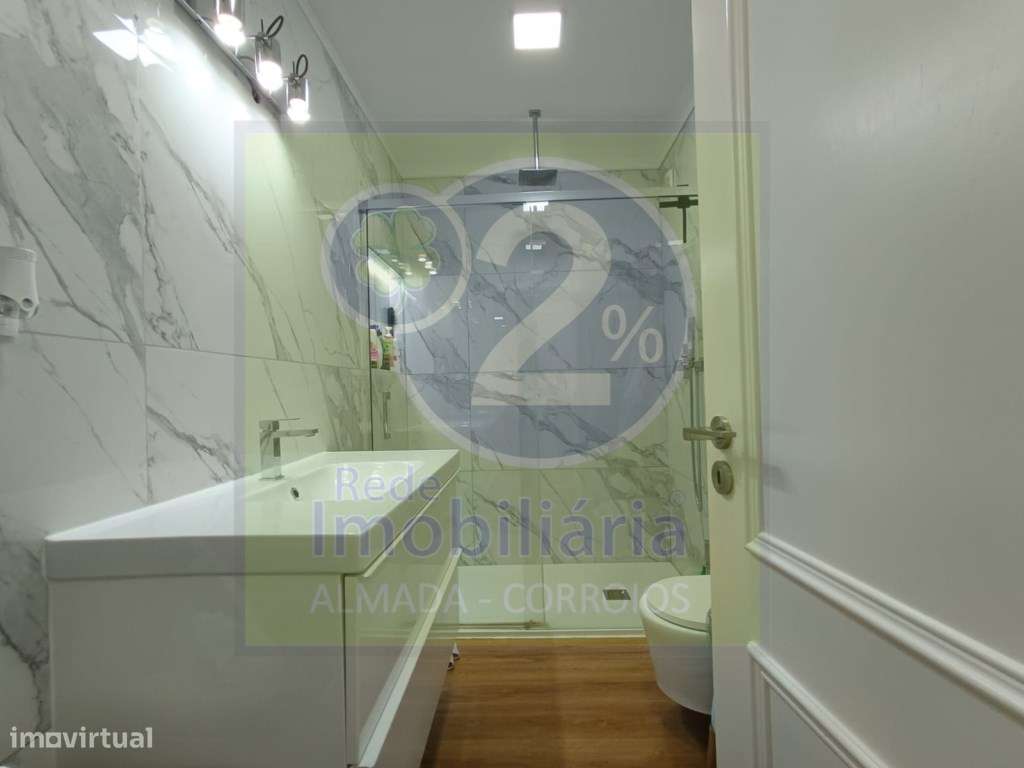 Apartamento T3, boas áreas-8