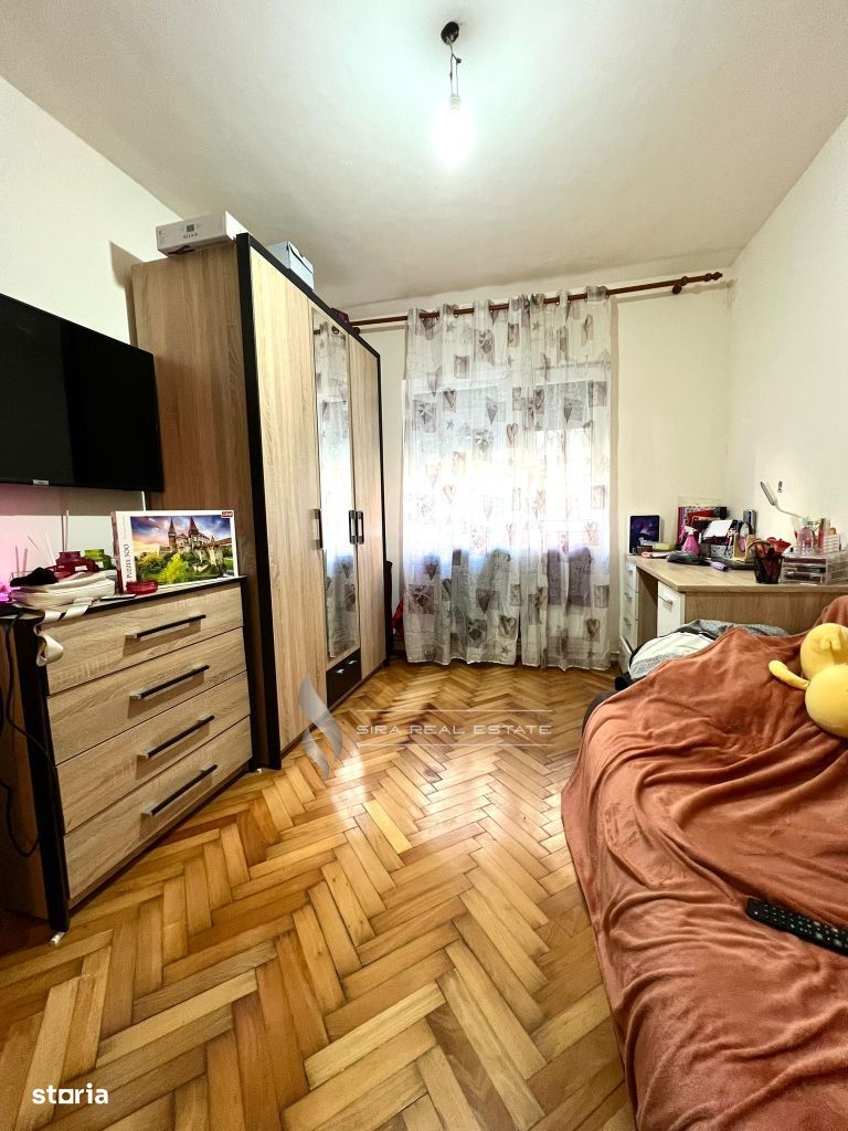 Apartament decomandat cu 3 camere - Micalaca