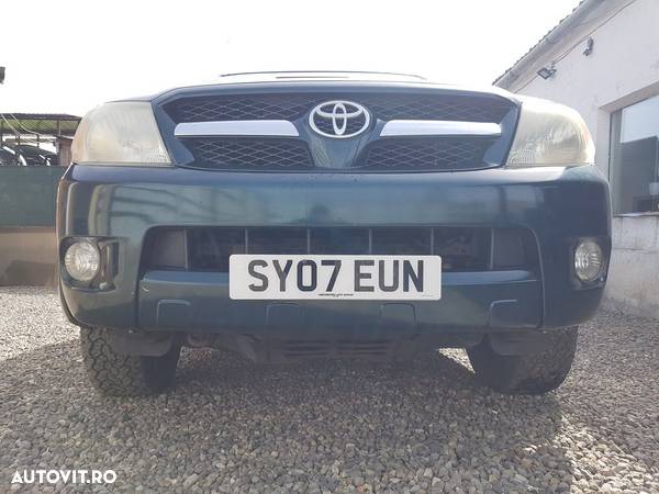 Bara fata Toyota Hilux 2005 - 2010 VERDE (673) model fara spalatoare far - 1