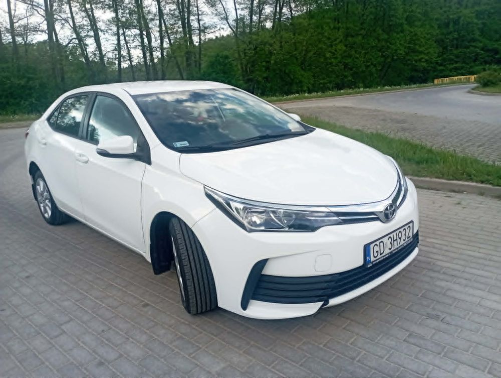 Toyota Corolla Seria E16 1.4 D-4D Active 2018