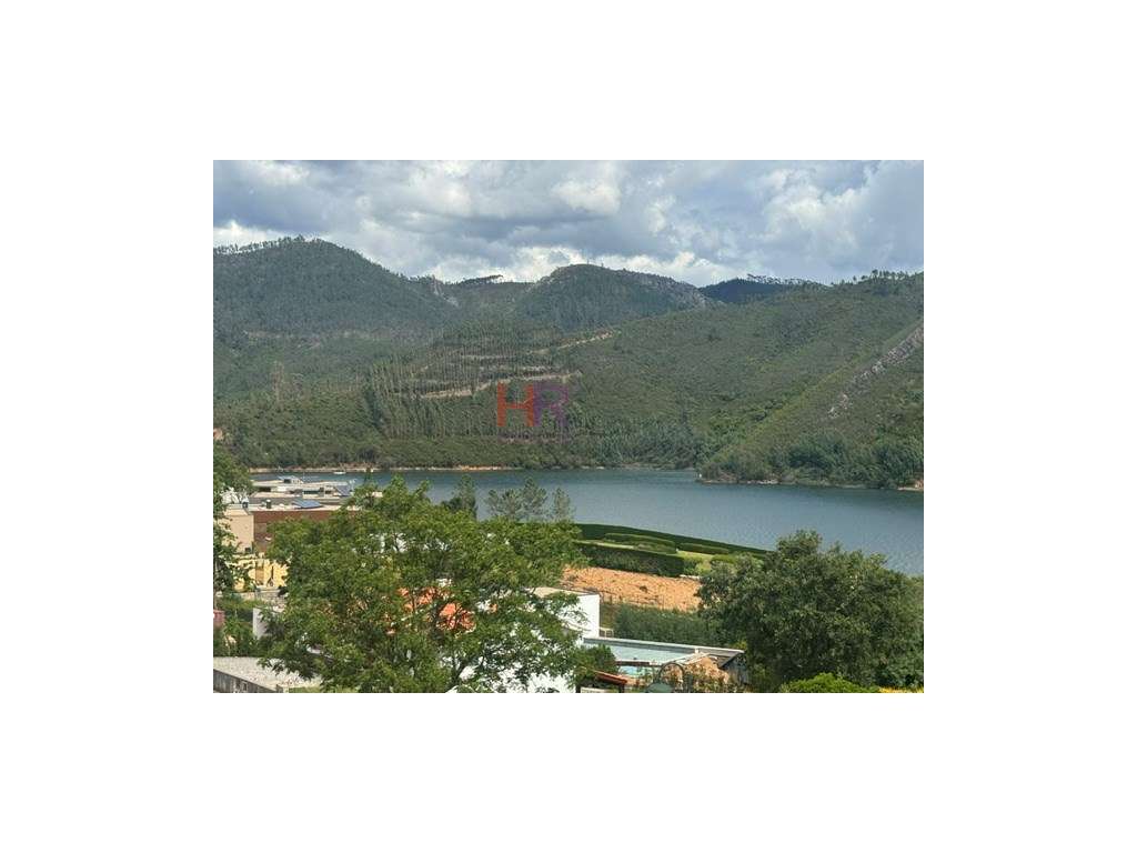 Moradia geminada nova em Águas Belas, Ferreira do Zêzere, com 3 qua...-49