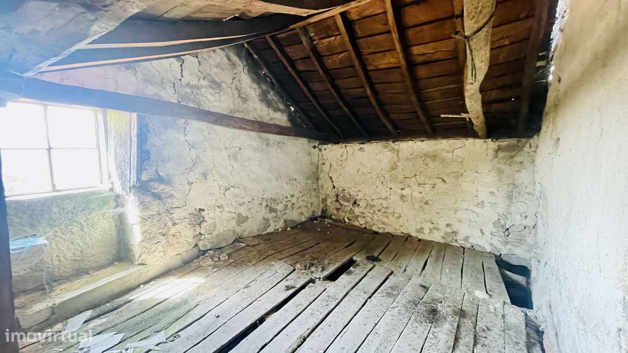 Casa rústica para recuperar – Pedrário, Montalegre - Grande imagem: 3/20