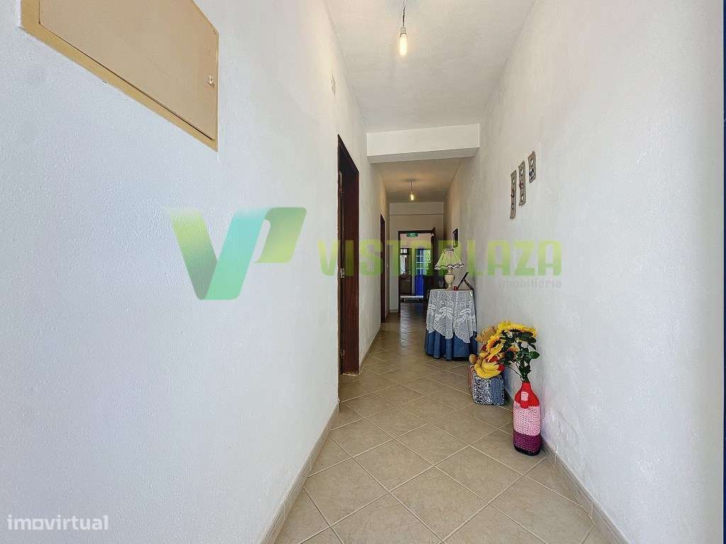 Duas Casas Térreas com 5 Hectares de terreno e Vista Desafogada em ... - Grande imagem: 4/37