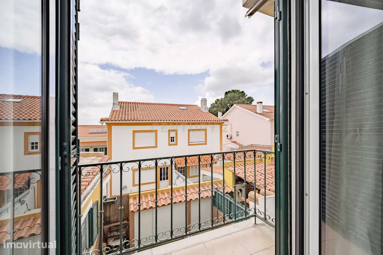 Moradia T3 - Quinta do Conde-40