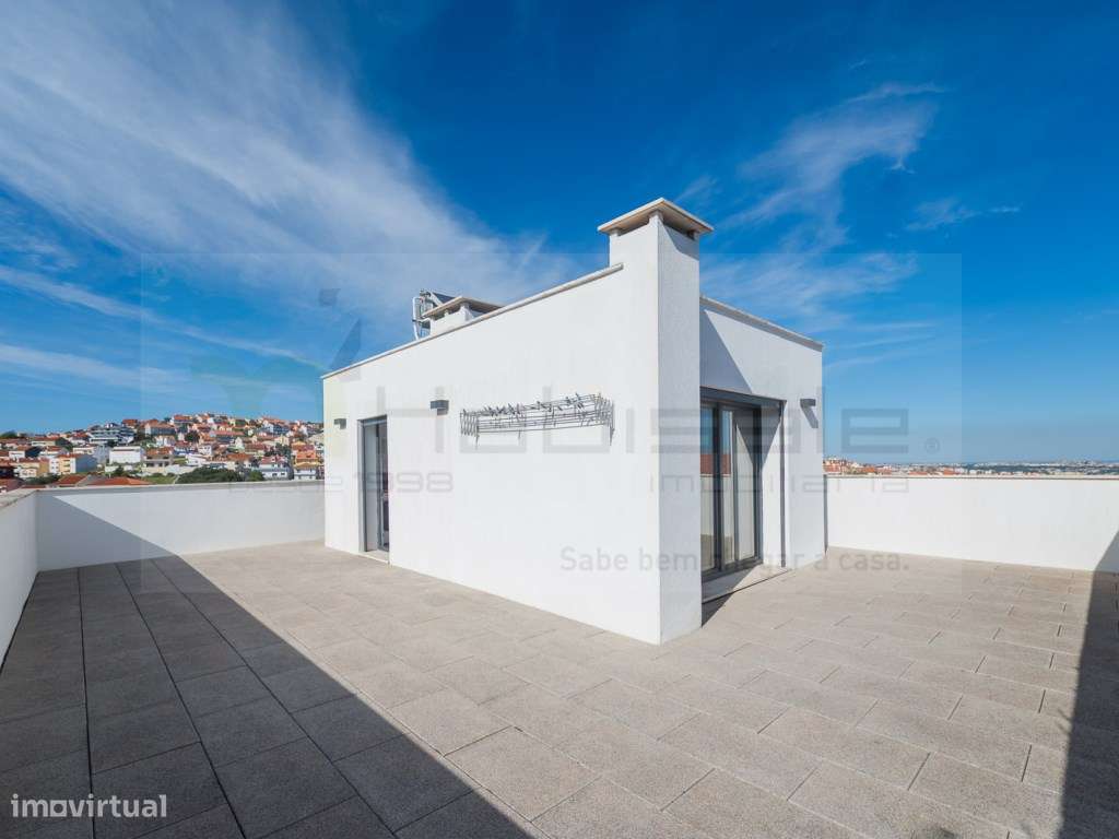 Moradia T4+1 moderna em Vale Grande, Odivelas-38