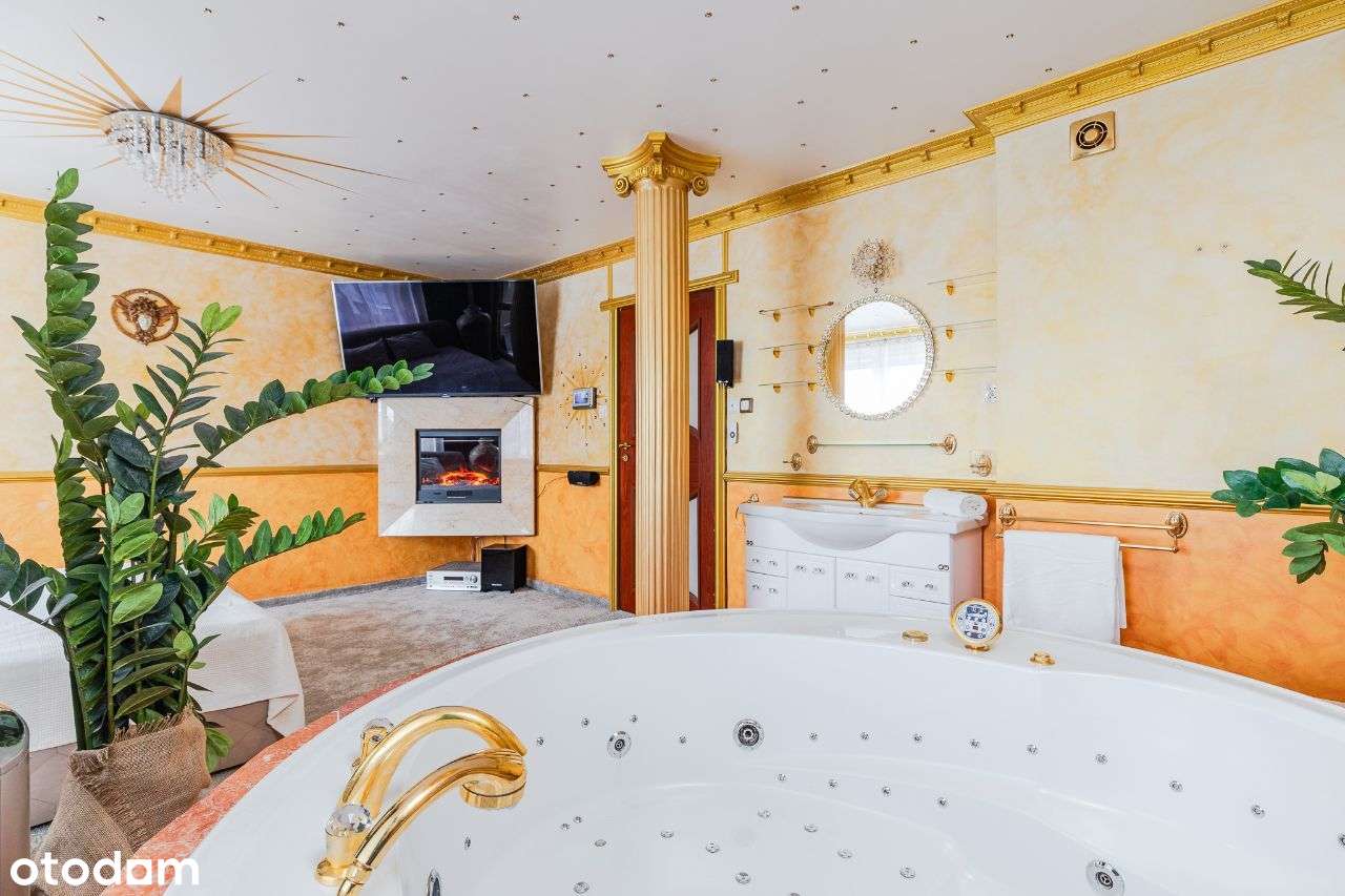Luksusowy dwupoziomowy apartament z jacuzzi-10