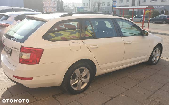 Skoda Octavia 1.4 TSI Ambition - 5