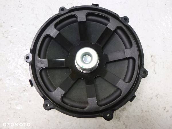 LAND ROVER DISCOVERY 4 L319 GŁOŚNIK SUBWOOFER H/K - 2