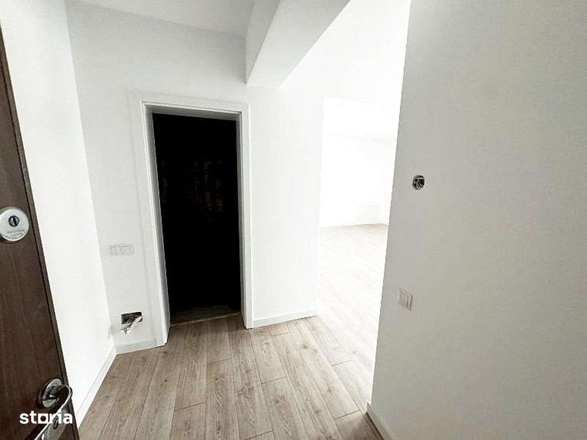 Bloc Finalizat - Centre Comerciale Aproape - Garsoniere de Vanzare - Imagine principală: 1/6