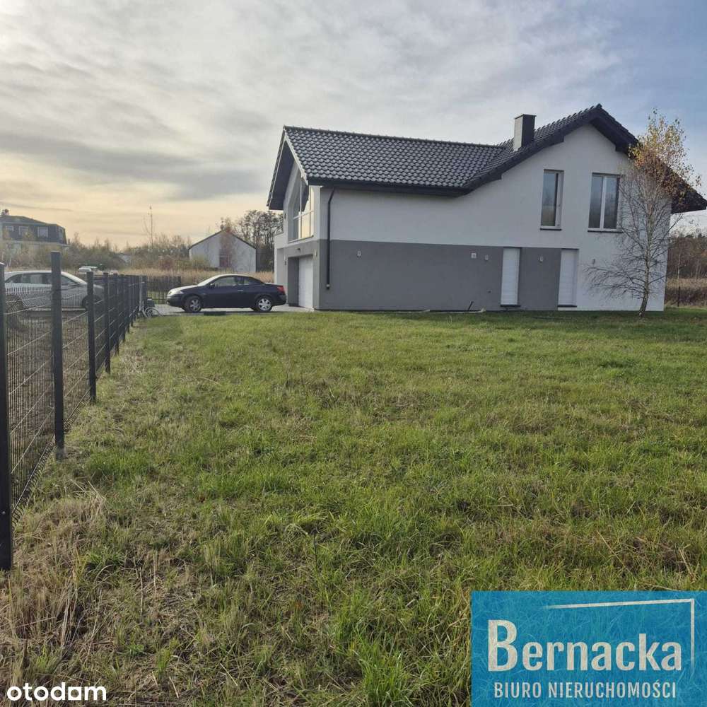 Nowoczesny dom wolnostojący, duża działka-2