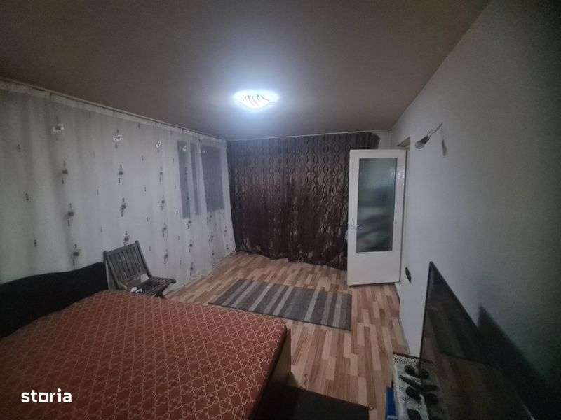 vand casa simian - Imagine principală: 5/8