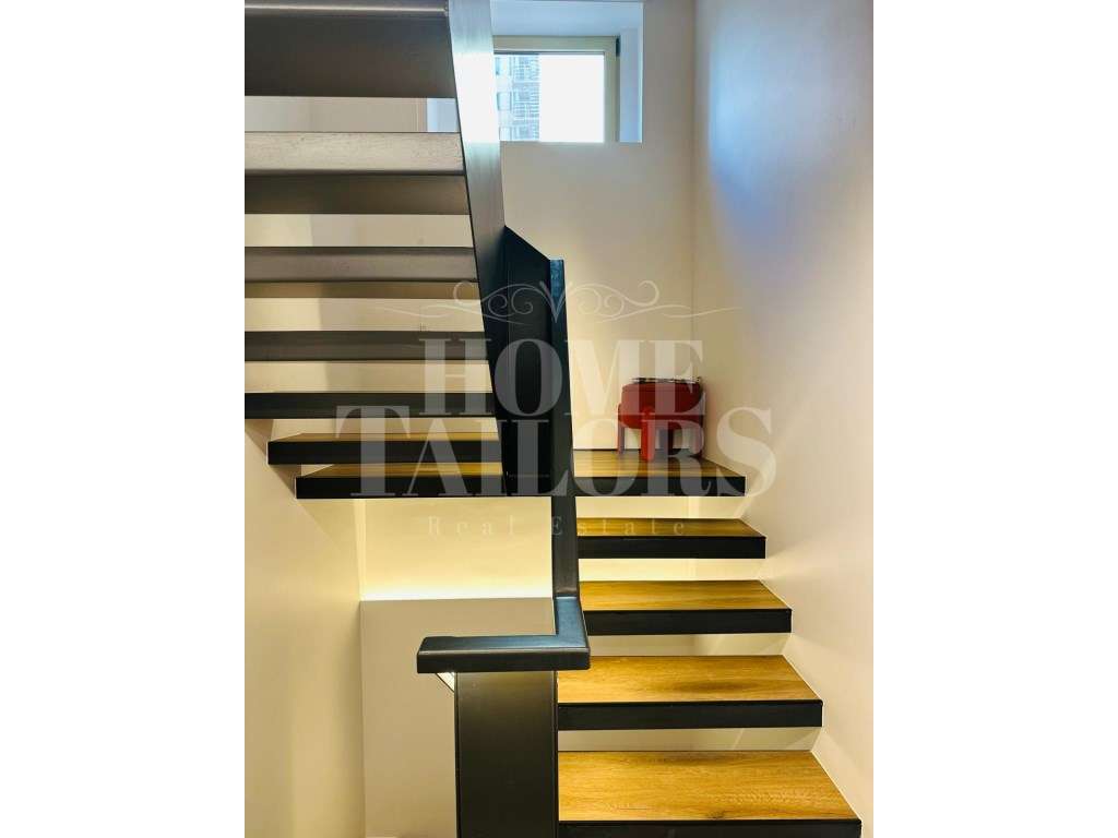 T1 em formato Loft Triplex Novo Rua Barbosa do Bocage, Avenidas Novas - Grande imagem: 3/8