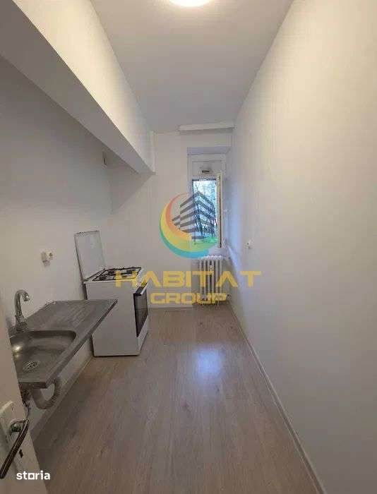 Brancoveanu BT vanzare garsoniera decomandata renovata liber