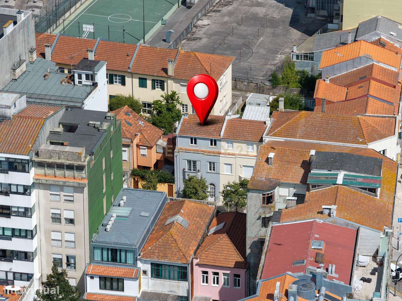 Moradia Geminada T6 com Logradouro | Marquês – Porto-26