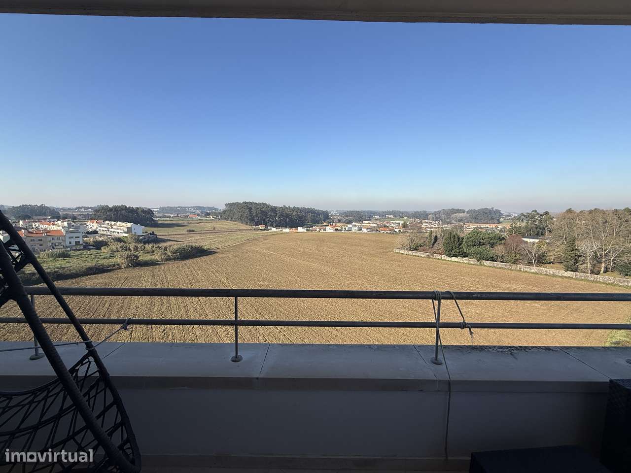 T2 último Piso com sala 45m2-35