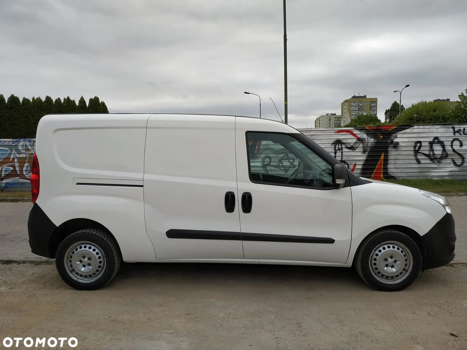 Opel COMBO - 4