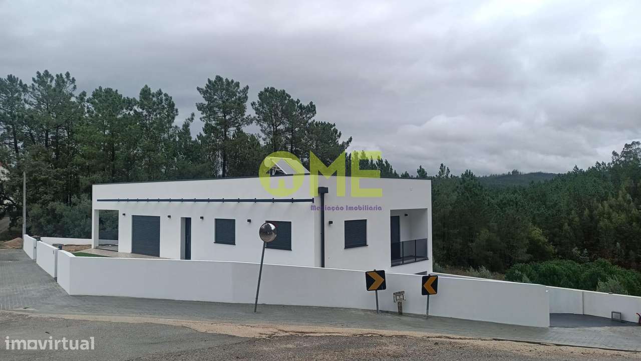 Moradia Térrea Moderna T3!-6